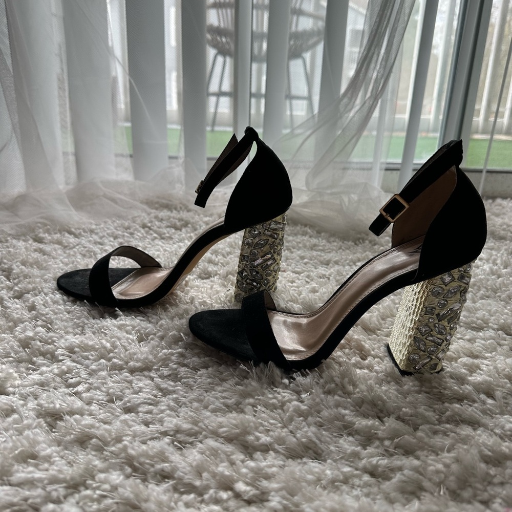Sandal Heels Size 7.5